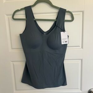 Knix Evolution Tank, sz L, NWT